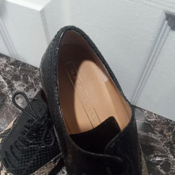 Marc Jacobs Oxfords size 8 - Picture 7 of 8
